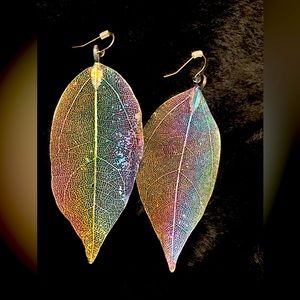 LEAF DIPPED EARRINGS